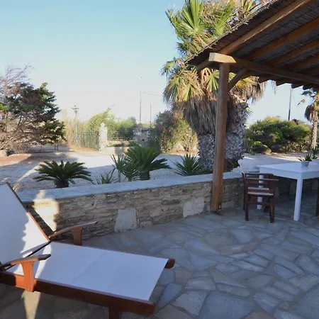 Holiday home Erietta's